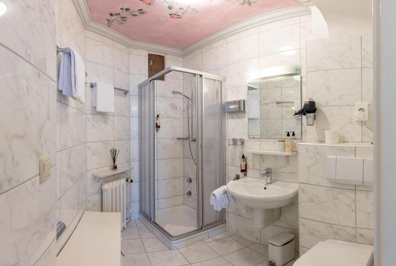 Hotel Würzburger Hof - Oda