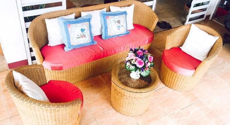 Nt House Hotel - Lobi