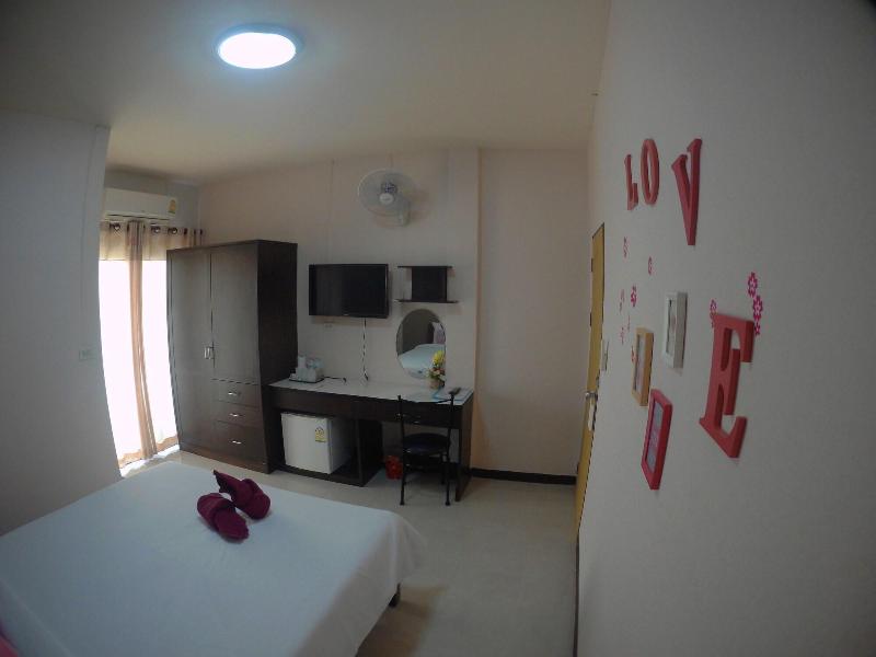 Nt House Hotel - Oda