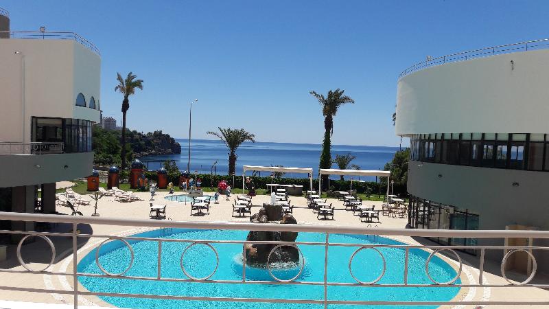 Cender Hotel - Havuz