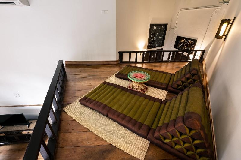 103 - Bed and Brews - Oda