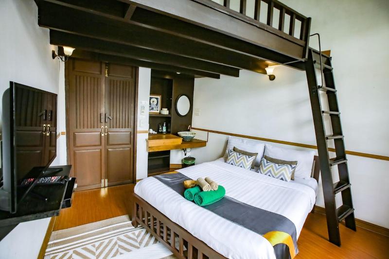 103 - Bed and Brews - Oda