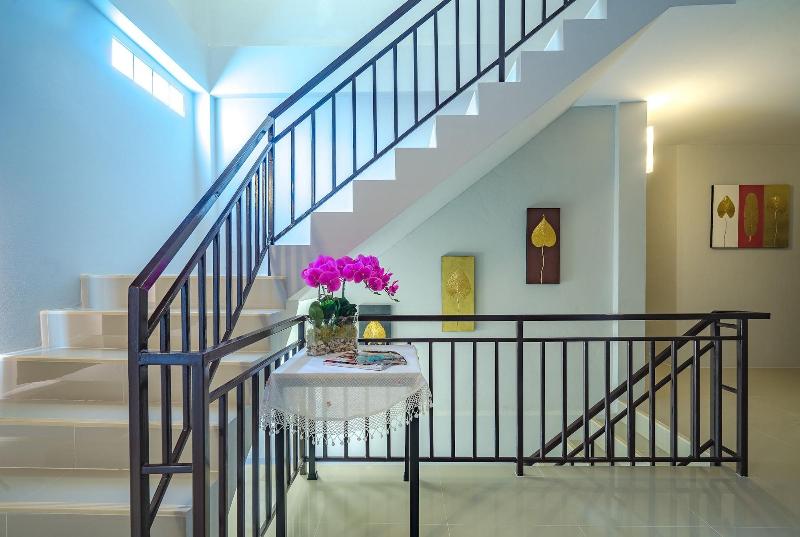 Penyos Residence - Lobi