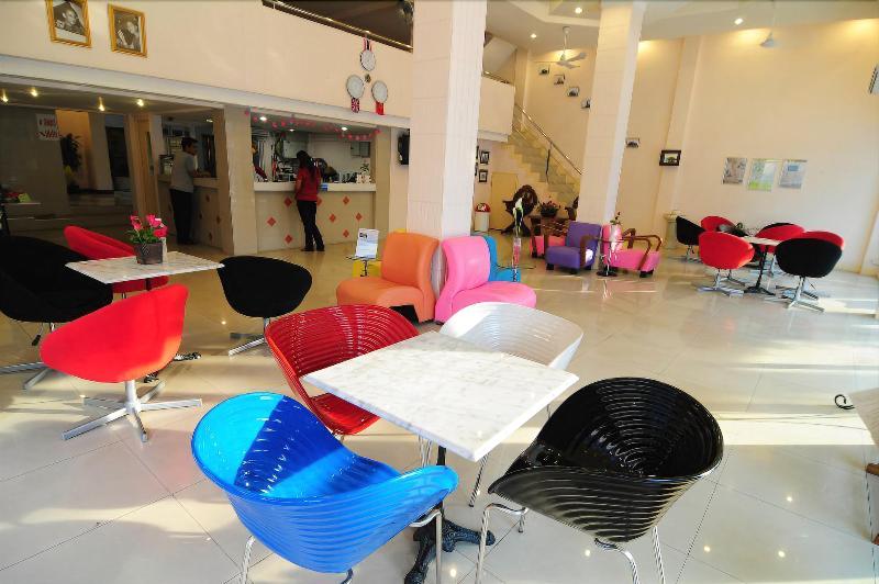 Bed by Tha-Pra Hotel and Apartment - Lobi