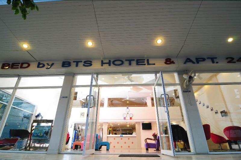 Bed by Tha-Pra Hotel and Apartment - Genel