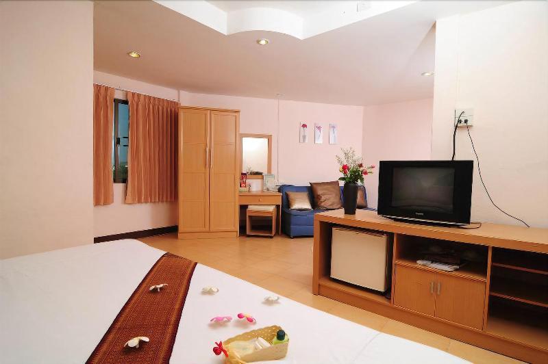 Bed by Tha-Pra Hotel and Apartment - Oda