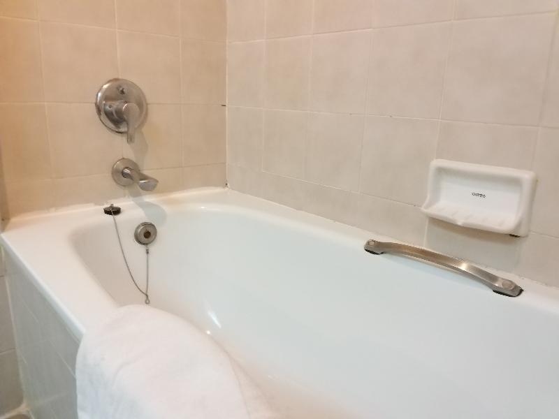 Songphanburi Hotel - Oda
