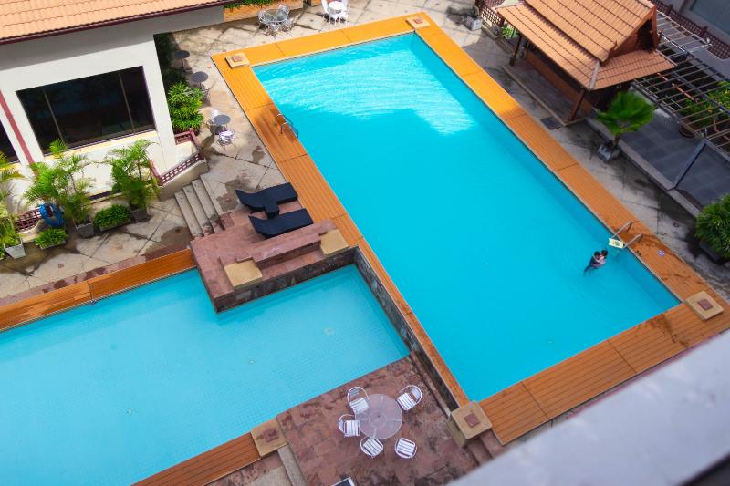 Songphanburi Hotel - Havuz