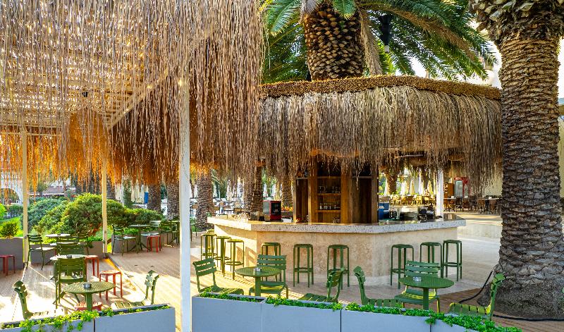Ozkaymak Kemer Marina Hotel - Bar