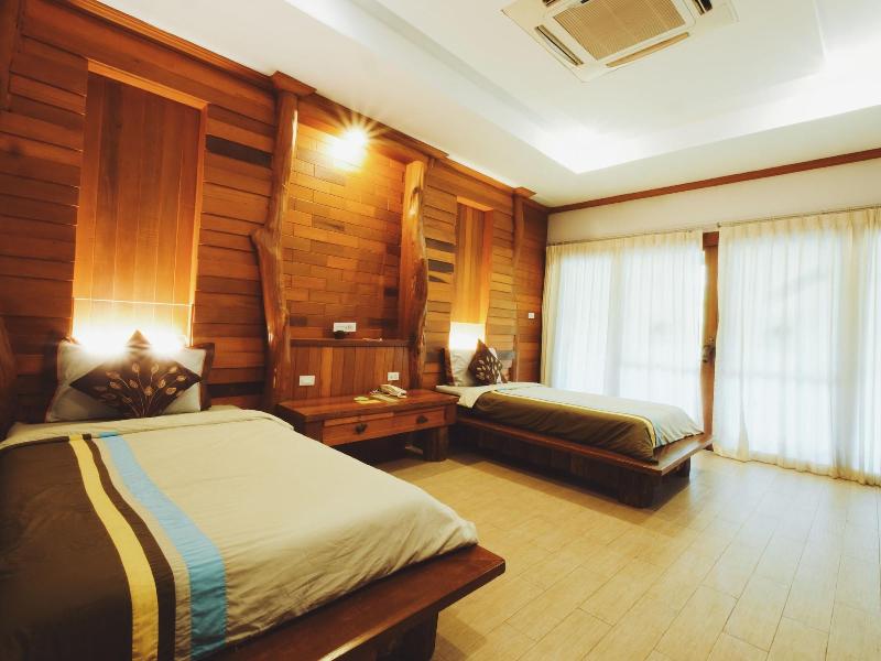 Tamnanpar Resort - Oda