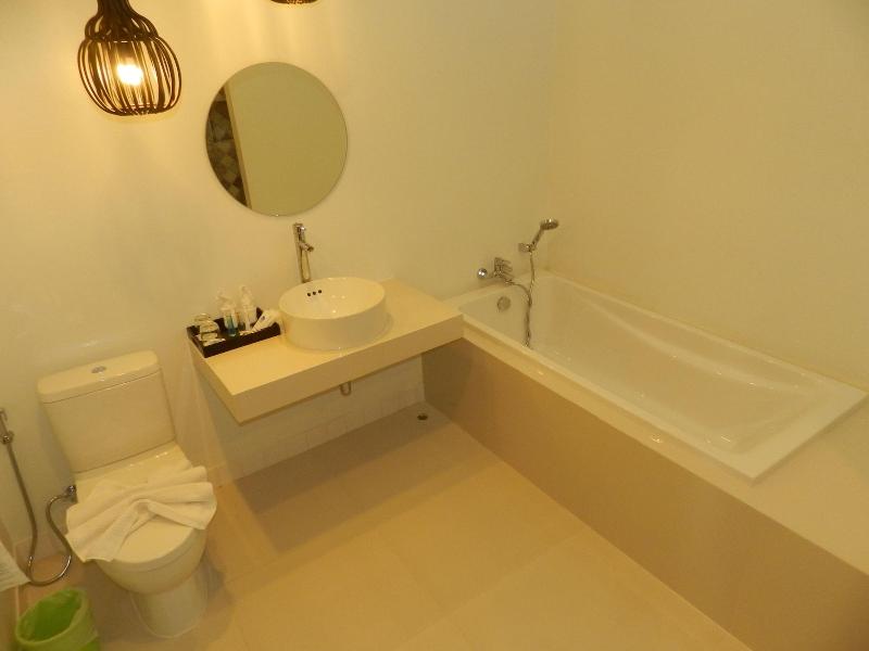 Chaolao Tosang Beach Hotel - Oda