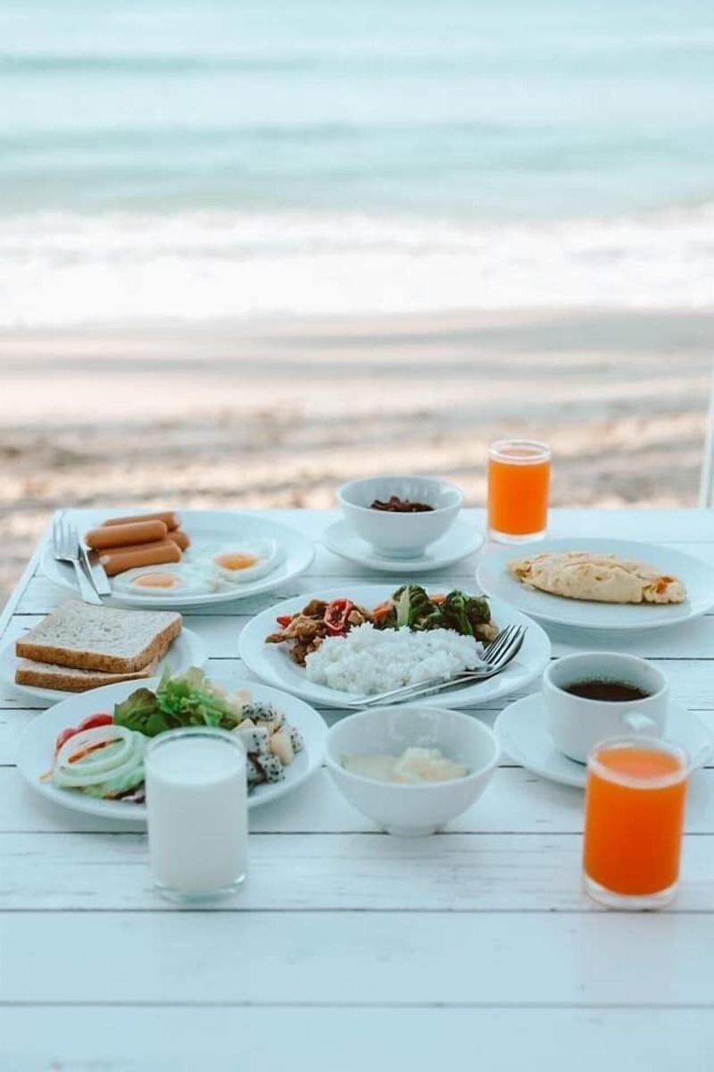 Chaolao Tosang Beach Hotel - Restoran