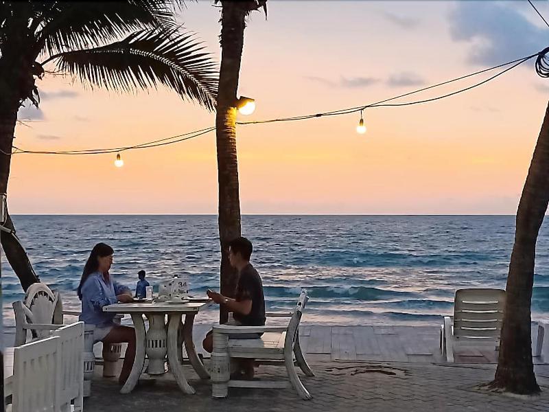 Chaolao Tosang Beach Hotel - Restoran