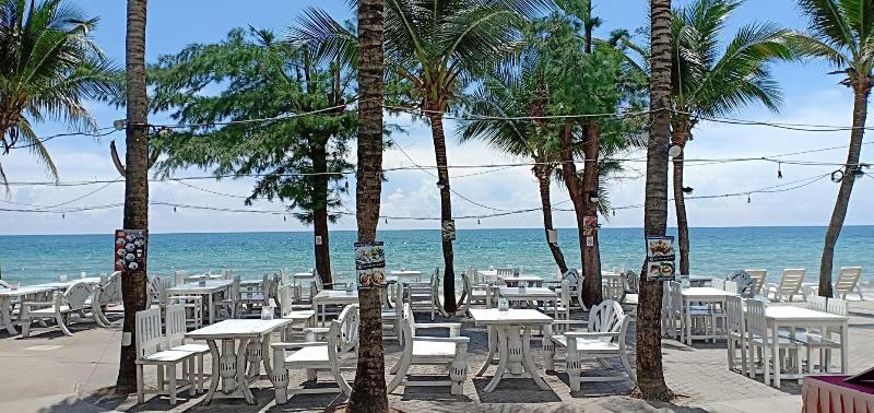 Chaolao Tosang Beach Hotel - Restoran