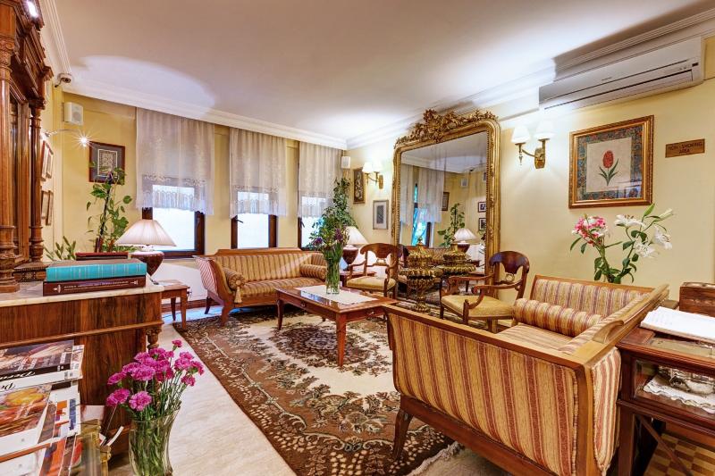 Arena Hotel - Lobi
