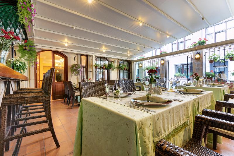 Arena Hotel - Restoran