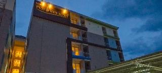 Charoenchit House otel fotoğrafı