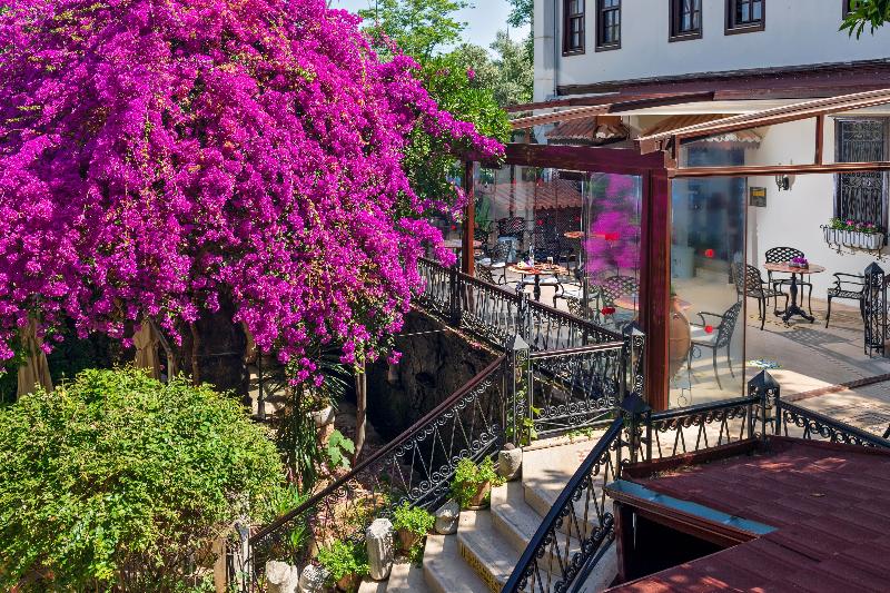Dogan Hotel by Prana Hotels & Resorts - Teras
