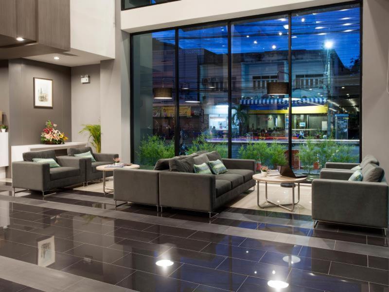 Leosor Hotel - Lobi