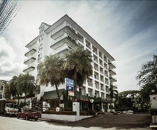 Maneerote Hotel Surin otel fotoğrafı