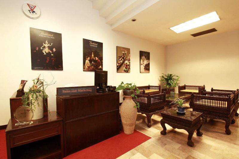 Ymca International Hotel - Lobi