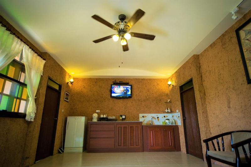 Mohnfahsai Home Resort - Oda