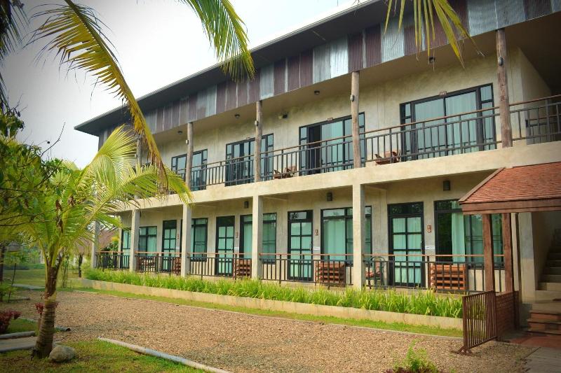 Le Cocotier Resort - Genel