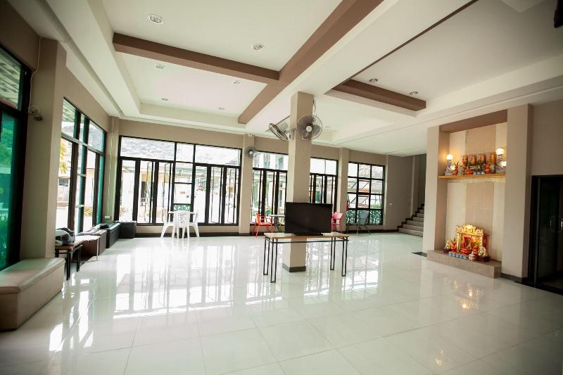 Maihom Villa - Lobi