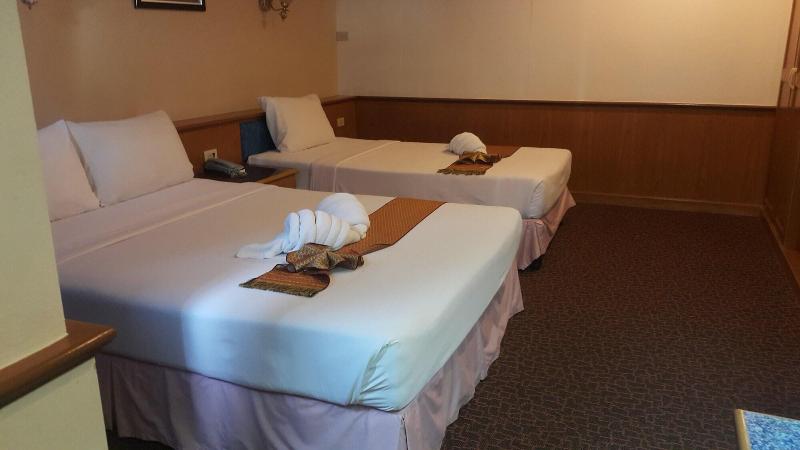 Merlin Grand Hotel Hat Yai - Oda