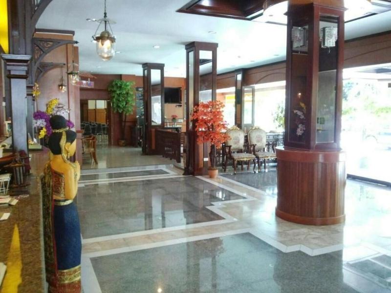 River Grand Hotel Hat Yai - Lobi