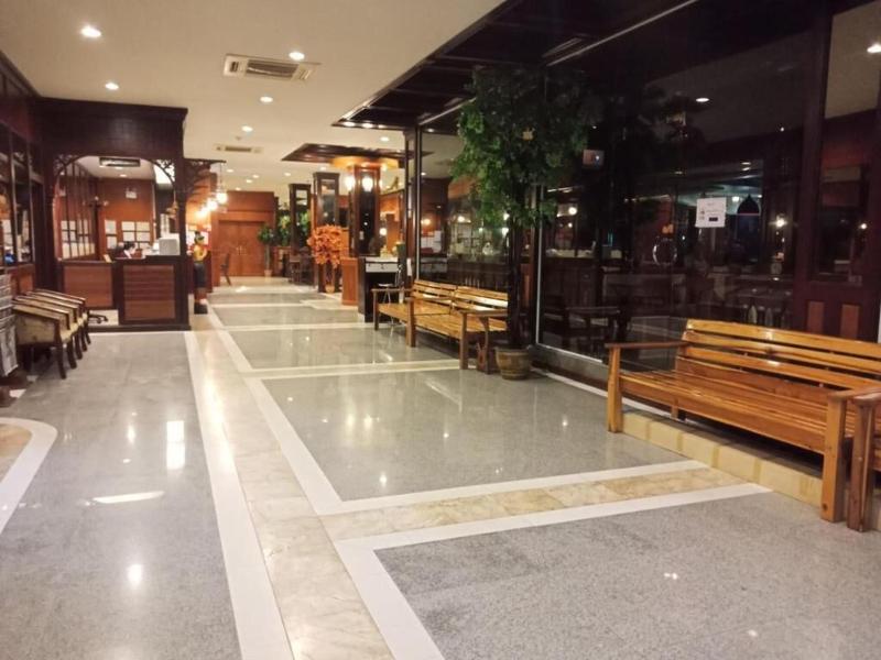 River Grand Hotel Hat Yai - Genel