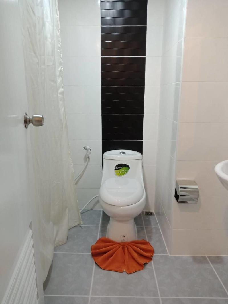 River Grand Hotel Hat Yai - Oda