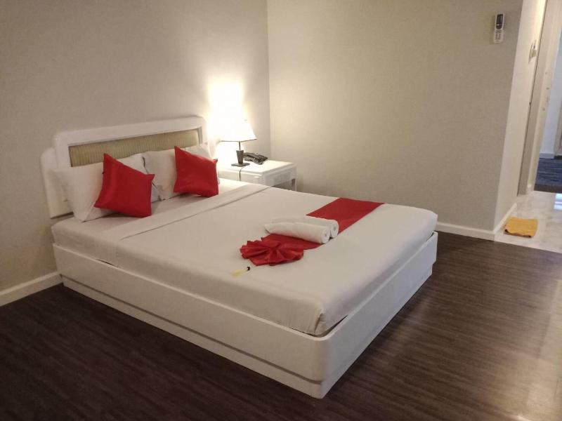 River Grand Hotel Hat Yai - Oda