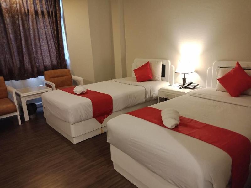 River Grand Hotel Hat Yai - Oda