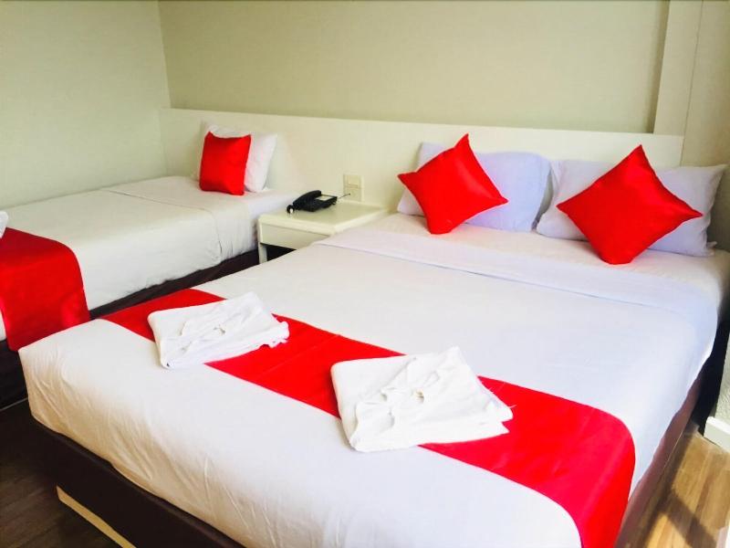 River Grand Hotel Hat Yai - Oda
