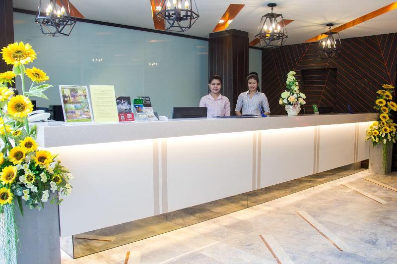 Friendlytel Hotel - Lobi