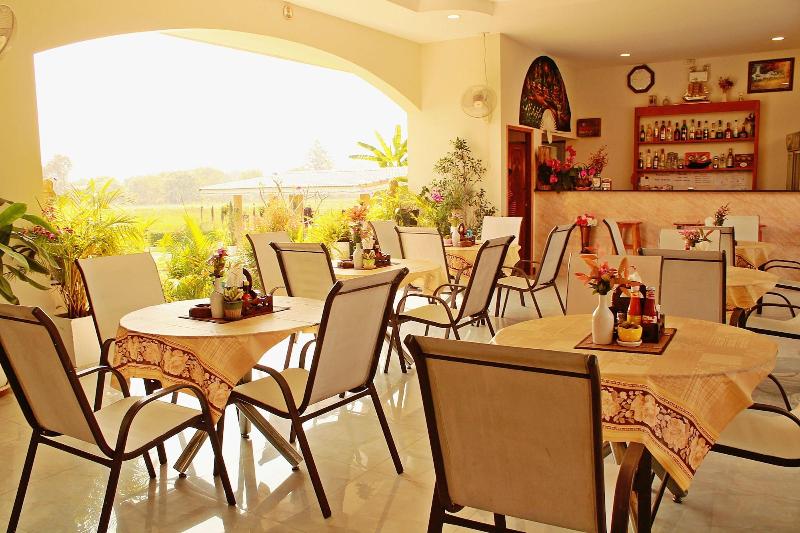 Nok Resort & Hotel - Restoran