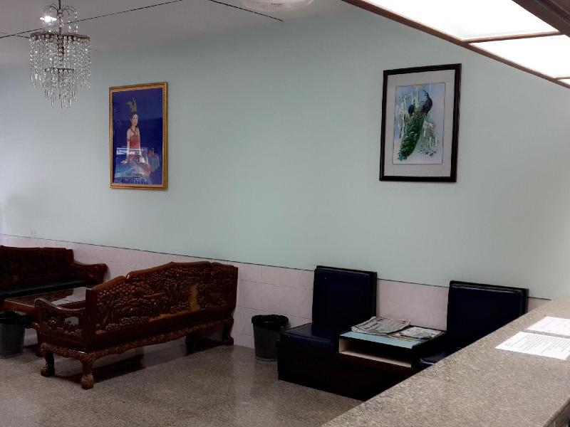 Singapore Hotel - Lobi