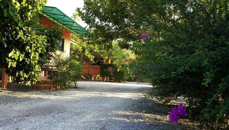 At Sichon Resort - Genel