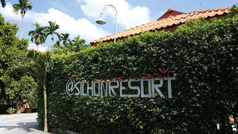At Sichon Resort - Genel