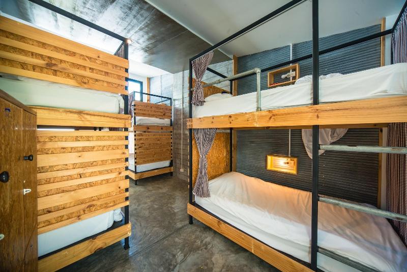 Chillhub Hostel - Oda