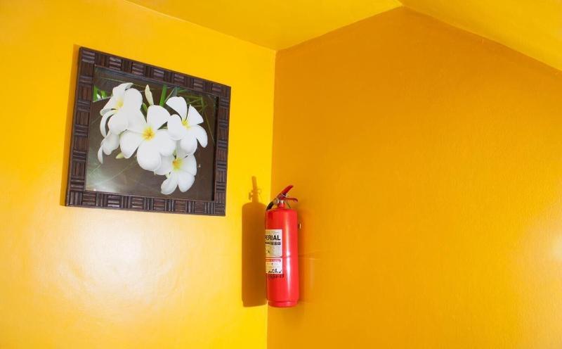 Starbeach Guest House - Lobi