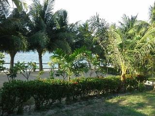 Krisada Beach Resort fotoÄŸrafÄ±