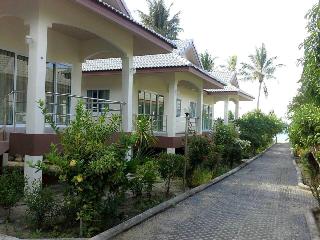 Krisada Beach Resort fotoÄŸrafÄ±