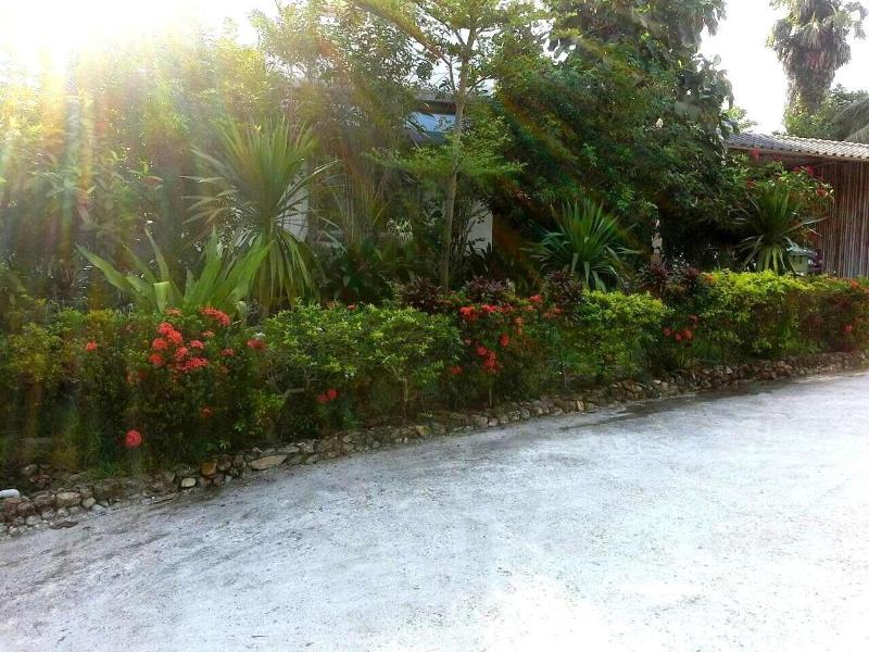 Krisada Beach Resort - Genel