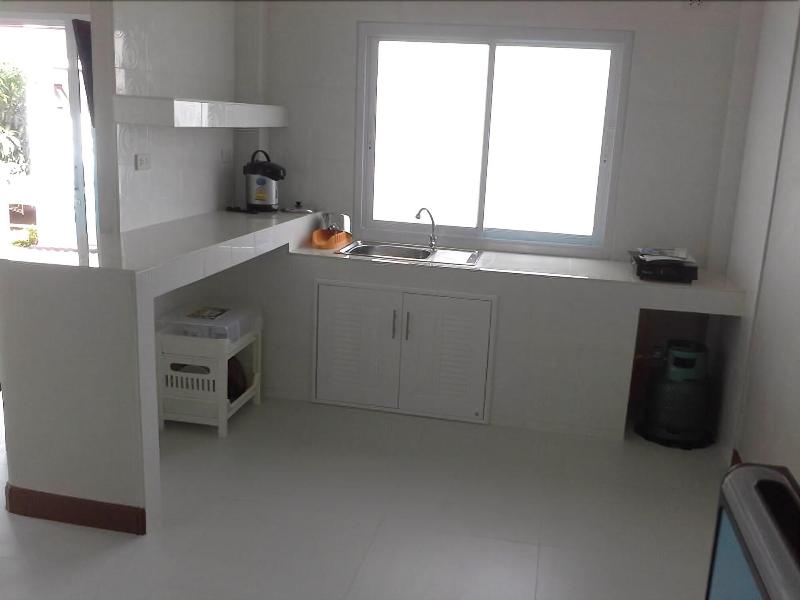 Krisada Beach Resort - Oda