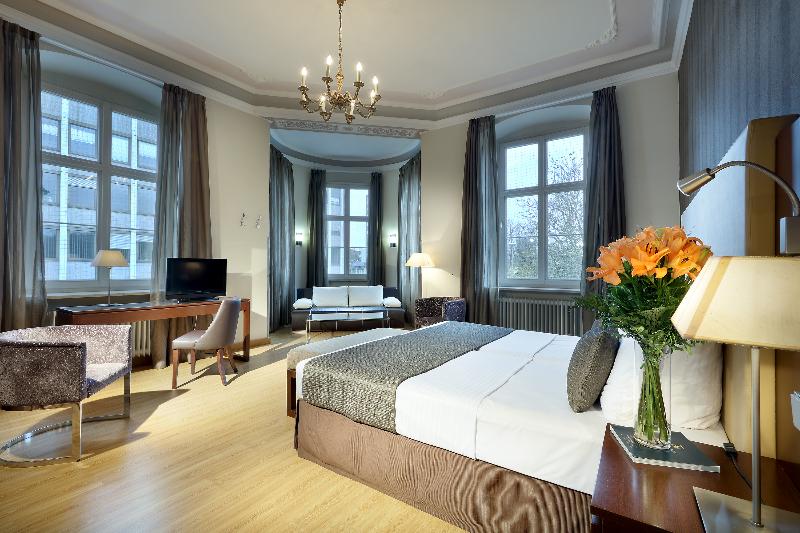 Eurostars Park Hotel Maximilian - Genel