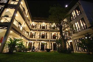 296 The Radtanaiya Residence otel fotoğrafı