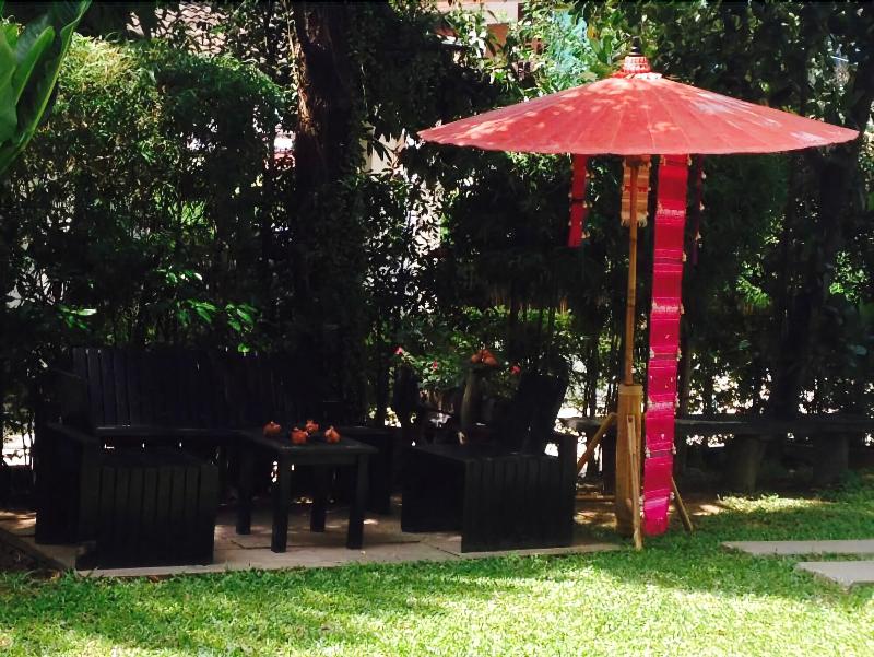 296 The Radtanaiya Residence - Teras