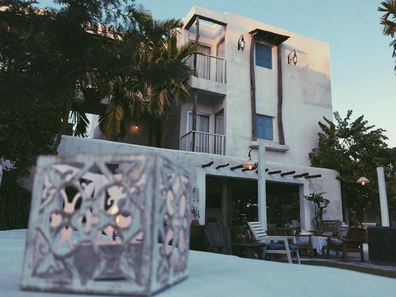 De Lit Hotel - Genel